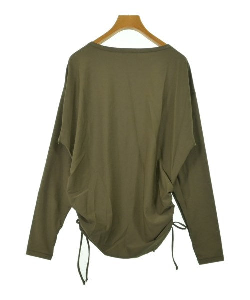 yori เสื้อยืด/เสื้อท็อปส์