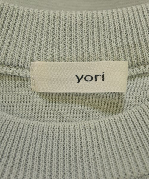 yori เสื้อกันหนาว