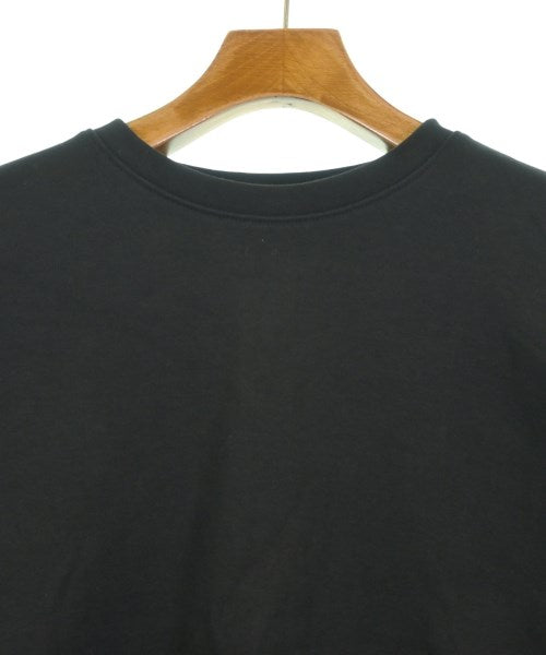 yori เสื้อยืด/เสื้อท็อปส์