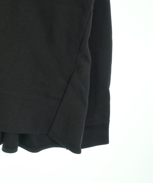 yori เสื้อยืด/เสื้อท็อปส์