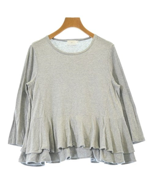 yori เสื้อยืด/เสื้อท็อปส์