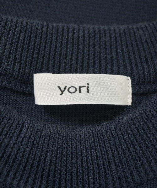 yori เสื้อกันหนาว