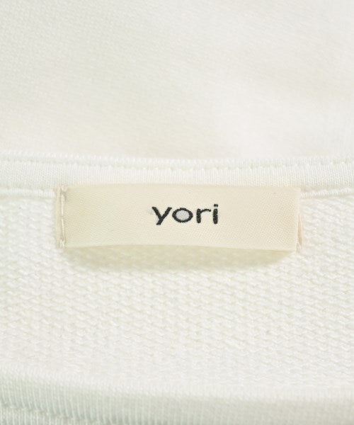 yori เสื้อยืด/เสื้อท็อปส์