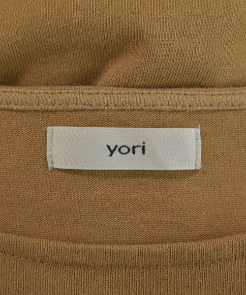 yori เสื้อยืด/เสื้อท็อปส์