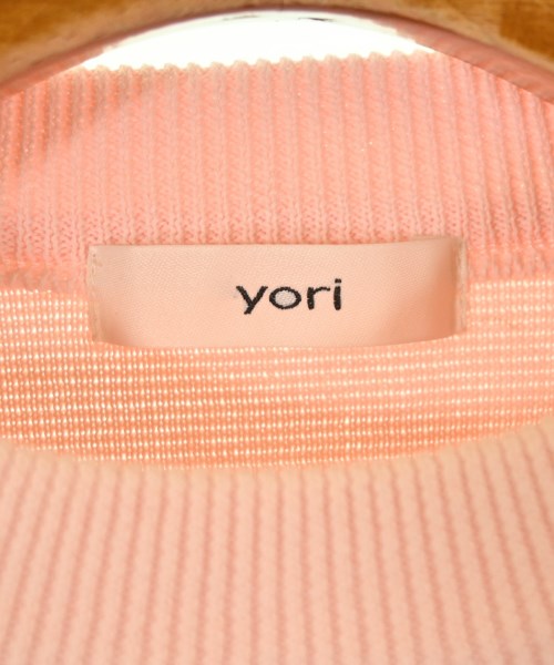yori เสื้อกันหนาว