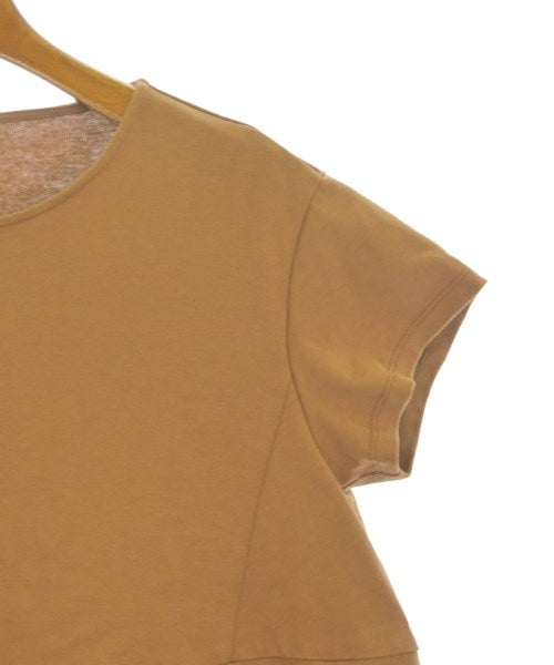yori เสื้อยืด/เสื้อท็อปส์