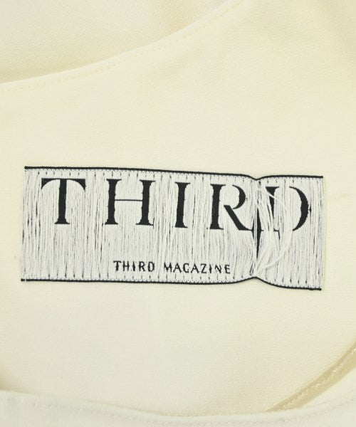 THIRD MAGAZINE เสื้อสตรี