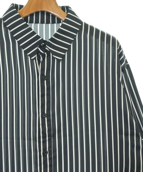 LEGENDA เสื้อลำลอง