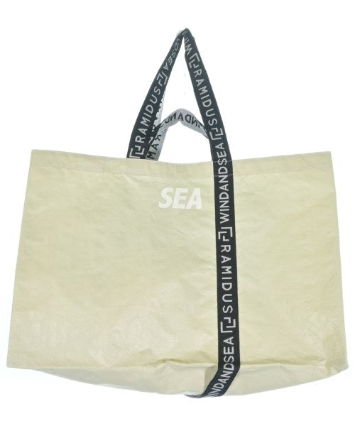 WIND AND SEA กระเป๋าถือขนาดใหญ่