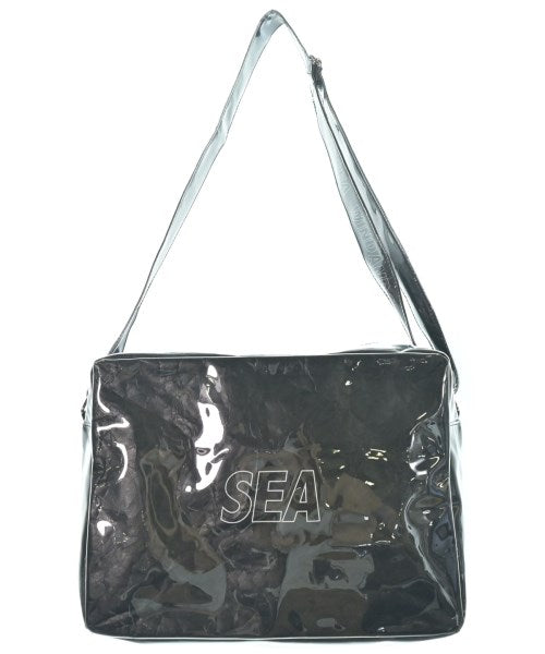 WIND AND SEA กระเป๋าสะพาย