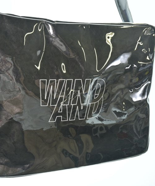 WIND AND SEA กระเป๋าสะพาย