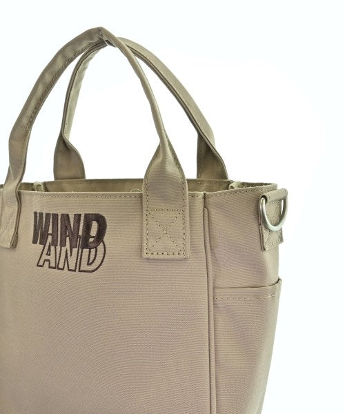 WIND AND SEA กระเป๋าถือ