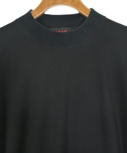 CABaN เสื้อยืด/เสื้อท็อปส์