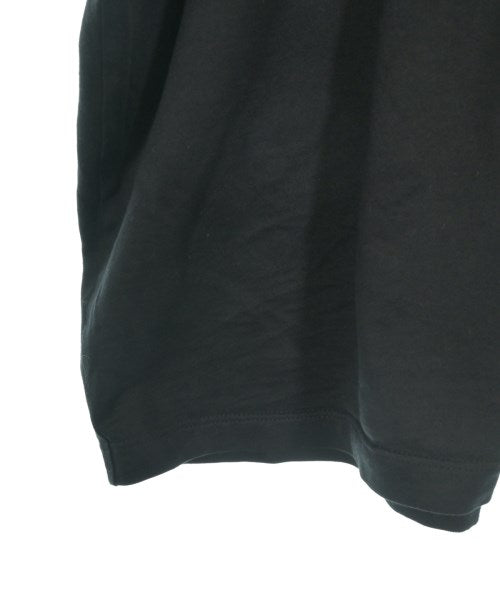 CABaN เสื้อยืด/เสื้อท็อปส์