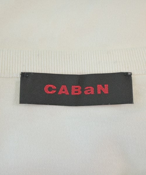 CABaN เสื้อยืด/เสื้อท็อปส์