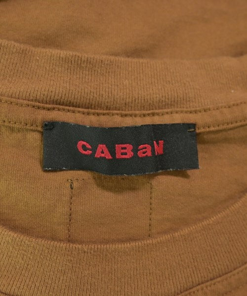 CABaN เสื้อยืด/เสื้อท็อปส์