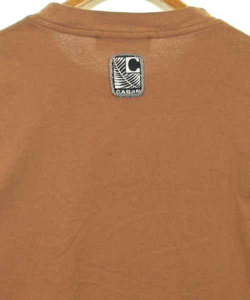 CABaN เสื้อยืด/เสื้อท็อปส์
