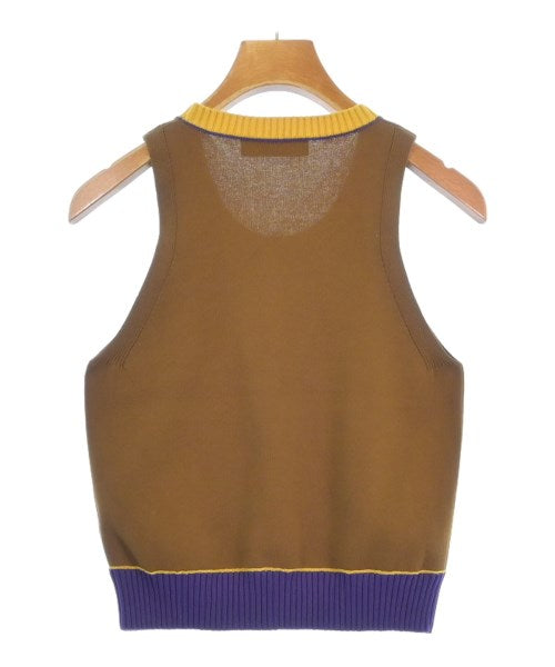 CABaN เสื้อแขนกุด