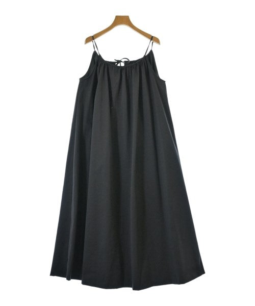 CABaN ชุดเดรส