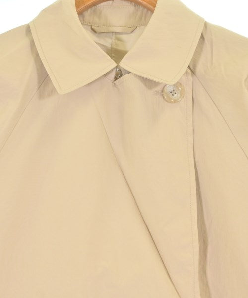 AER ADAM ET ROPE' เสื้อกันฝน