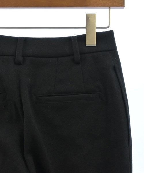 SHIPS any กางเกง อื่น