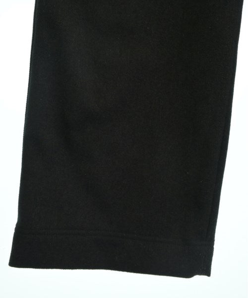 SHIPS any กางเกง อื่น