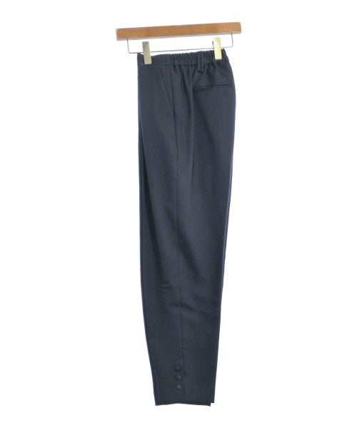 SHIPS any กางเกง อื่น