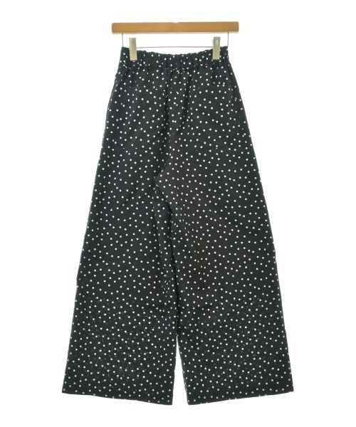 SHIPS any กางเกง อื่น