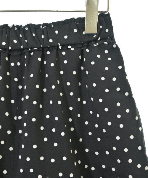 SHIPS any กางเกง อื่น