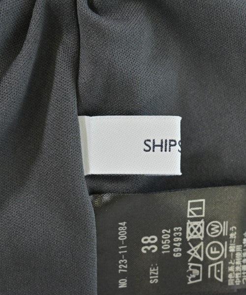 SHIPS any กางเกง อื่น