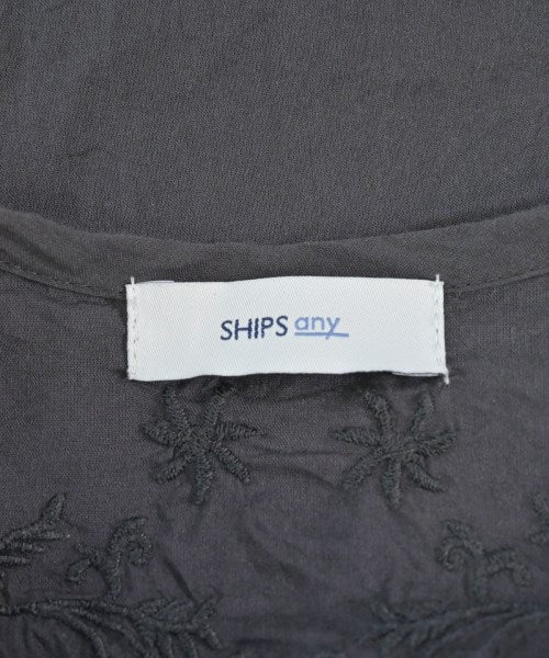 SHIPS any เสื้อสตรี