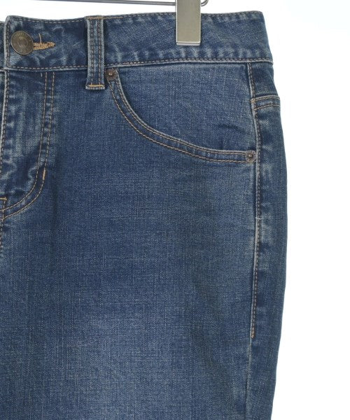 GUESS ยีนส์