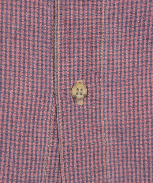 GUESS เสื้อลำลอง