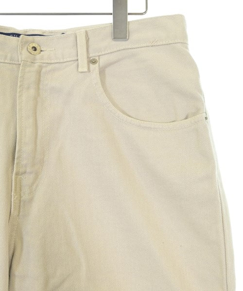 GUESS ยีนส์