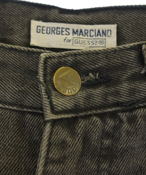 GUESS ยีนส์