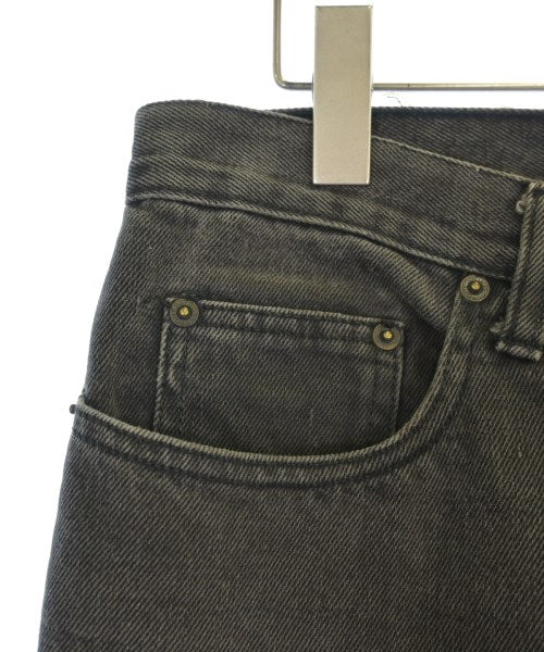 GUESS ยีนส์