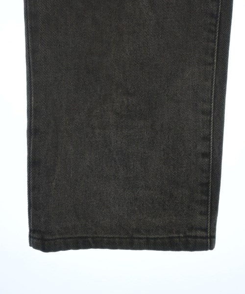 GUESS ยีนส์