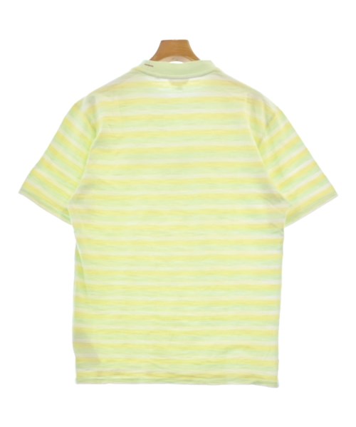 GUESS เสื้อยืด/เสื้อท็อปส์