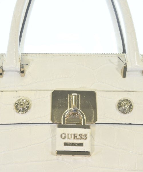 GUESS กระเป๋าถือขนาดใหญ่