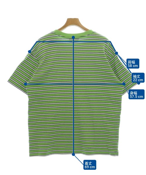 GUESS เสื้อยืด/เสื้อท็อปส์