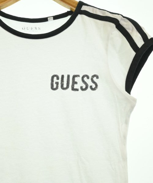 GUESS เสื้อยืด/เสื้อท็อปส์