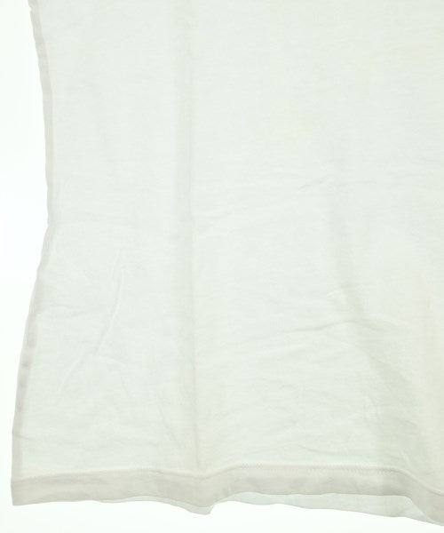 GUESS เสื้อยืด/เสื้อท็อปส์
