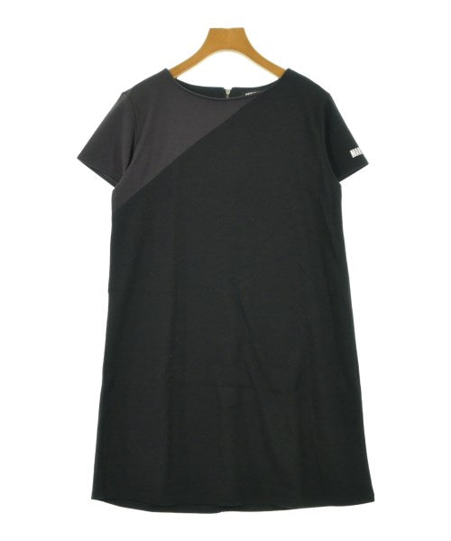 MARY QUANT ชุดเดรส