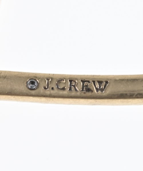 J.CREW เจาะ