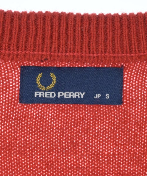 FRED PERRY เสื้อกันหนาว