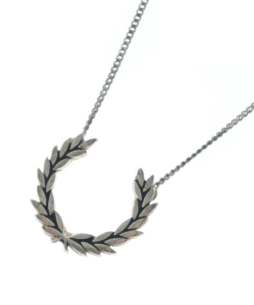 FRED PERRY สร้อยคอ
