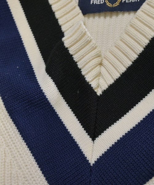 FRED PERRY เสื้อกันหนาว