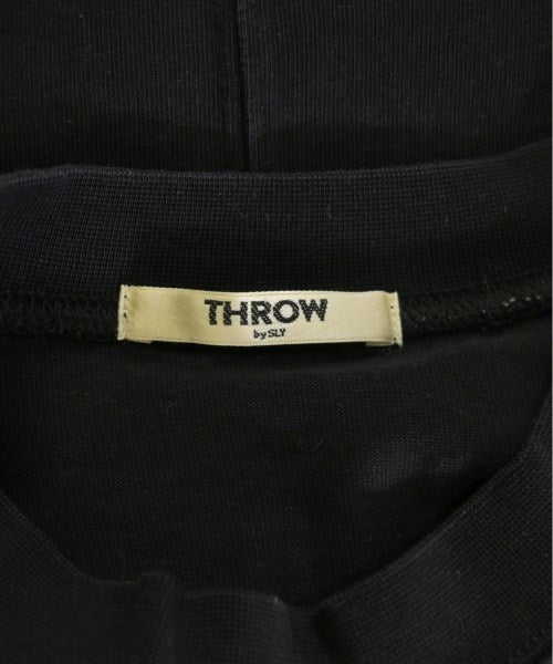 THROW BY SLY เสื้อยืด/เสื้อท็อปส์