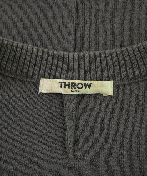 THROW BY SLY เสื้อแขนกุด