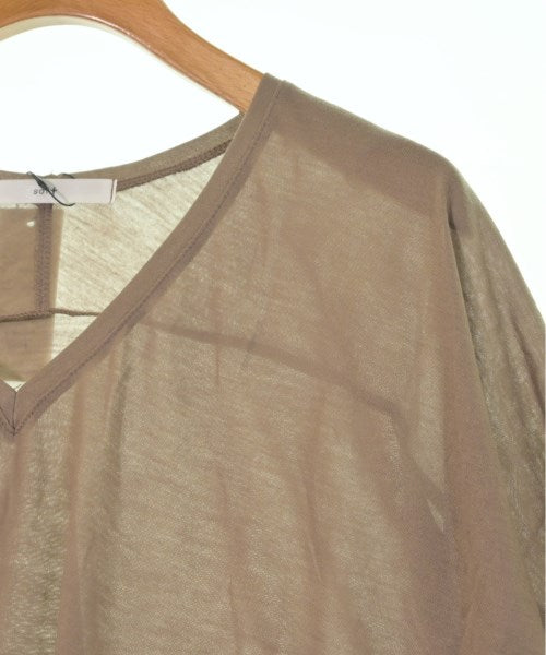 SOFT  เสื้อยืด/เสื้อท็อปส์